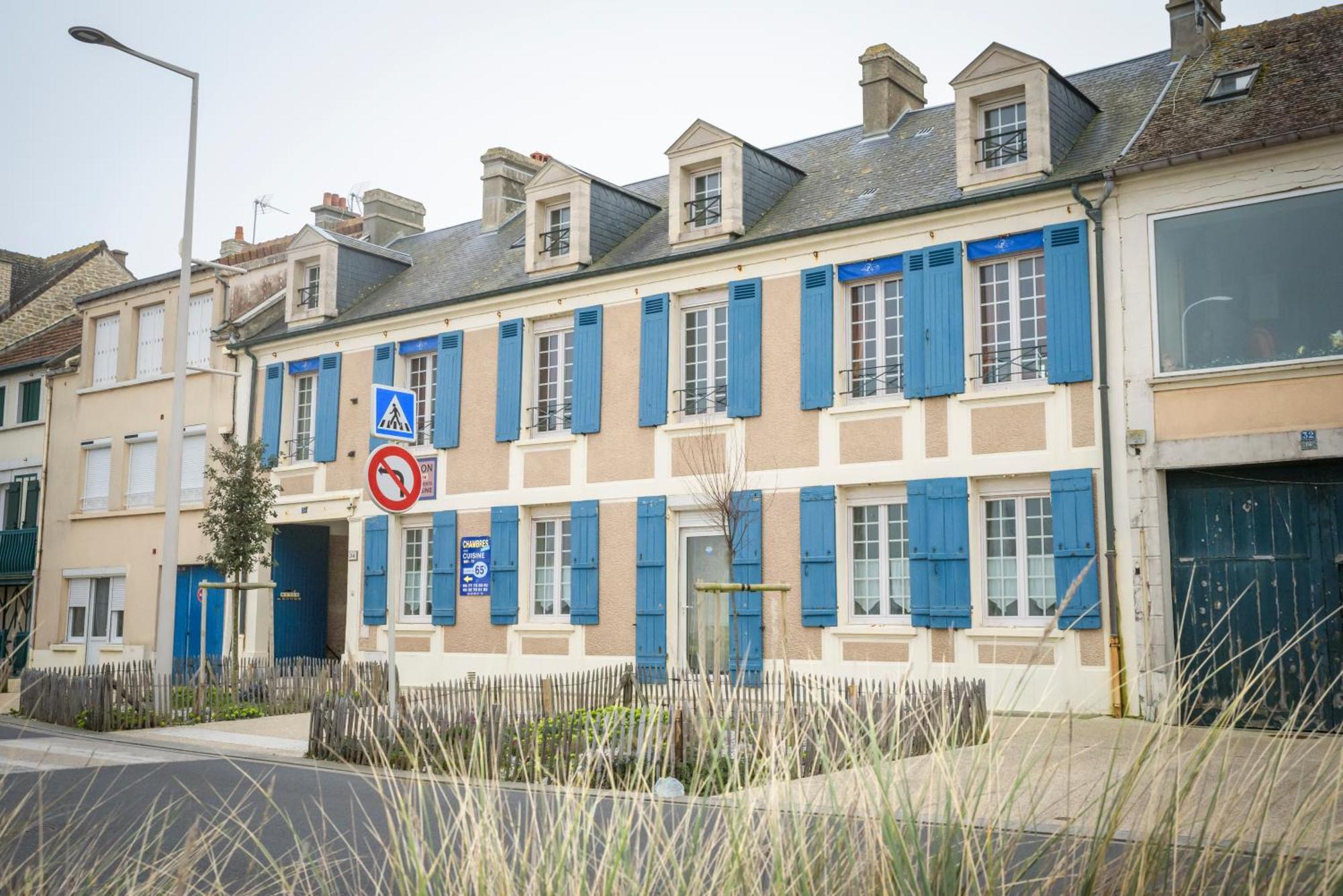 Maison Studios & Appartements Les 4 Vents Luc-sur-Mer Exterior foto